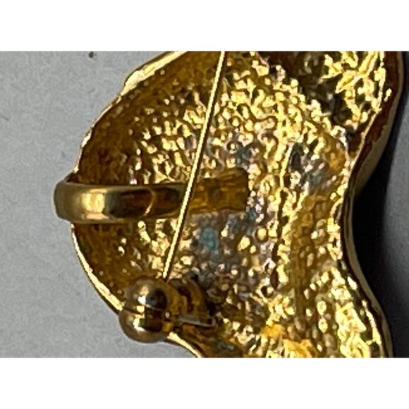 Costume Jewelry brooch red and black hat sparkling red gold trim 2" wide READ - Picture 4 of 6